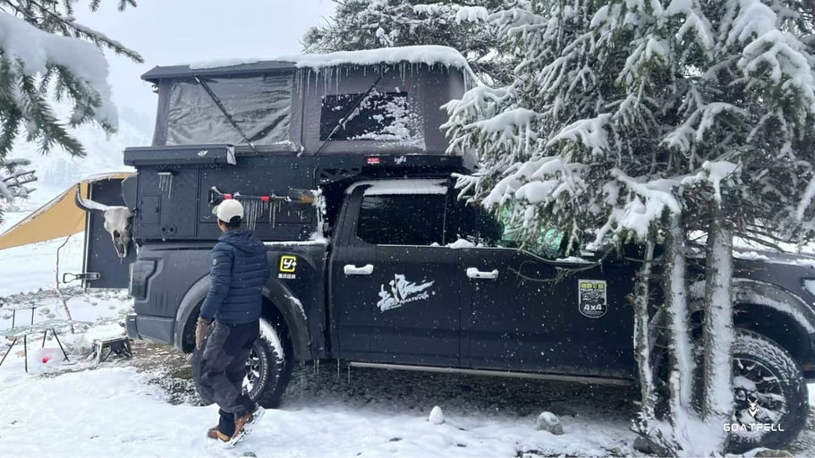 Goatfell Demountable Camper in the snow